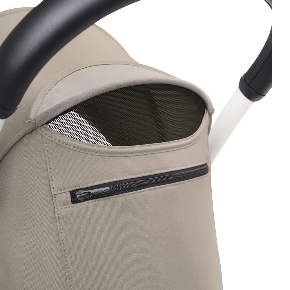 Poussette Stokke® YOYO³ Cadre Noir 6M+ – Taupe